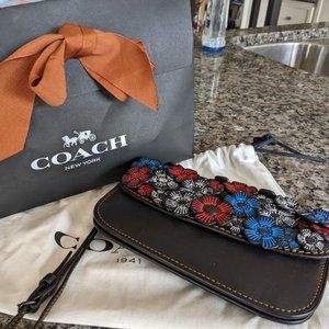 NEVER USED! Coach 1941 Cluth Tea Rose Flower Applique Black Leather Wristlet